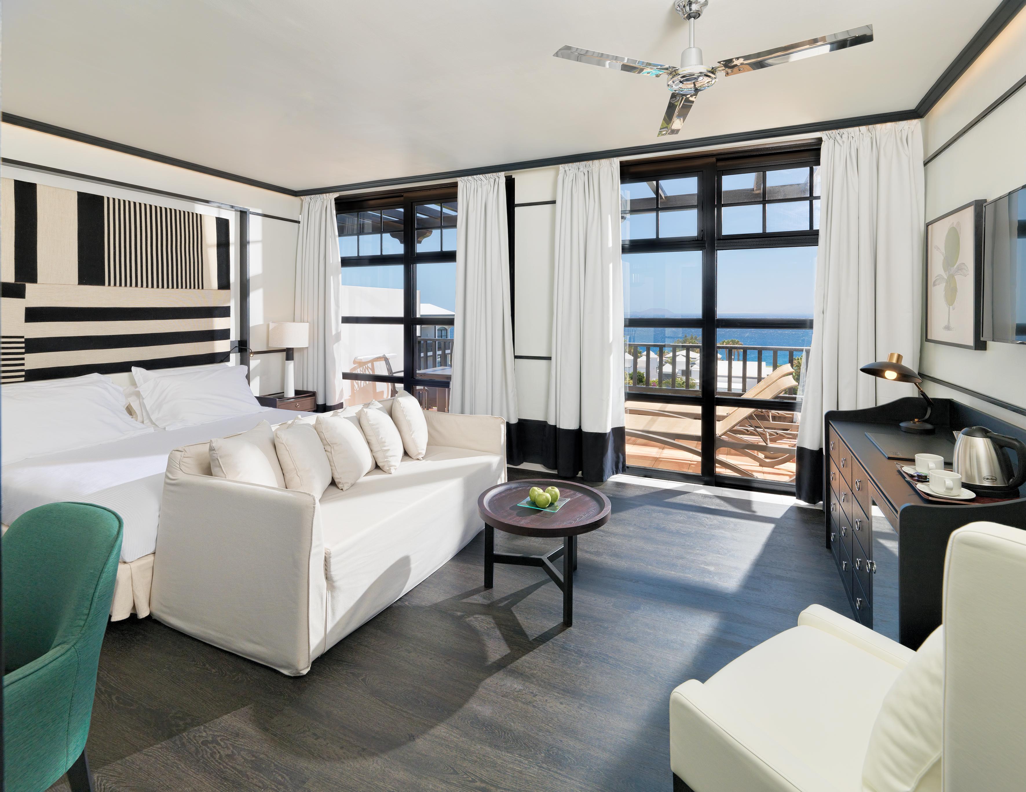 H10 Rubicon Horizons Collection (Adults Only) Hotel Playa Blanca  Exterior photo