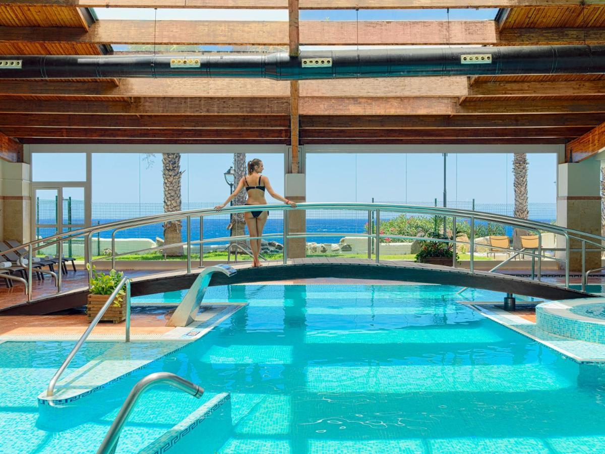 H10 Rubicon Horizons Collection (Adults Only) Hotel Playa Blanca  Exterior photo The pool at the hotel