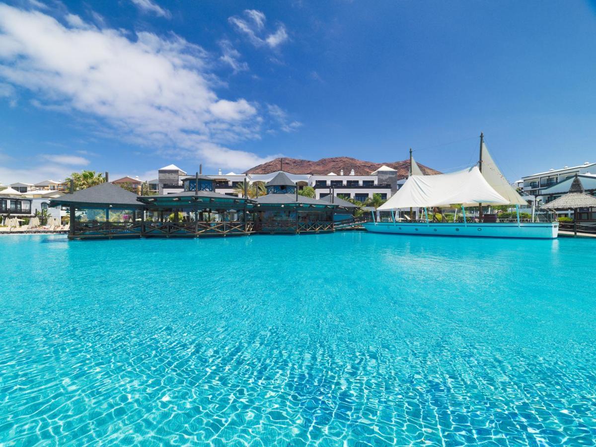 H10 Rubicon Horizons Collection (Adults Only) Hotel Playa Blanca  Exterior photo The resort's lagoon pool