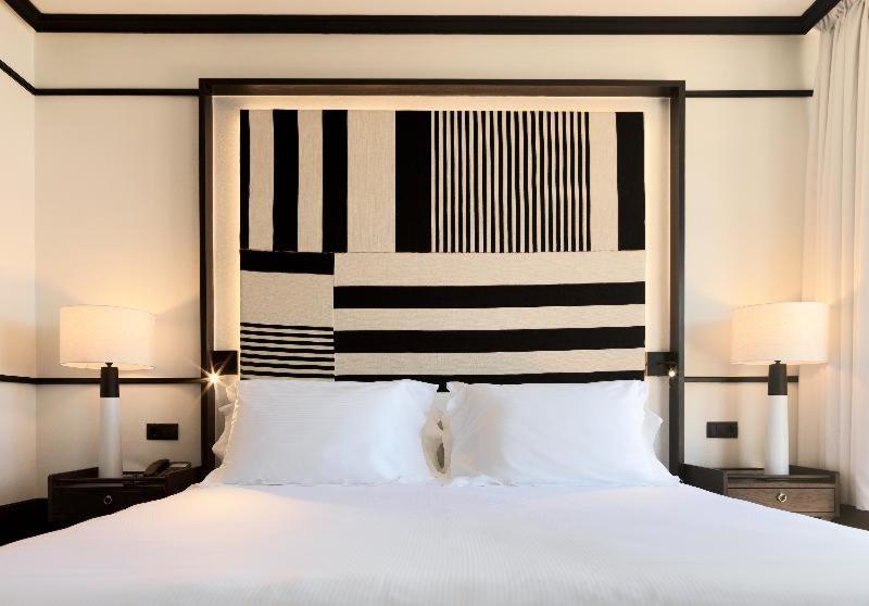 H10 Rubicon Horizons Collection (Adults Only) Hotel Playa Blanca  Room photo A bedroom at the hotel